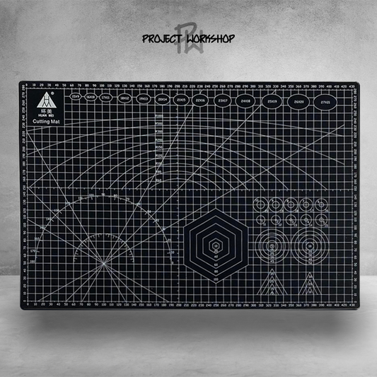 This A3 Cutting Mat is perfectly compatible with rotary cutters, rulers, and utility knives. Its core layer is made of white hard PVC material, able to withstand the toughest of cuts and ideal for heavy-duty use.