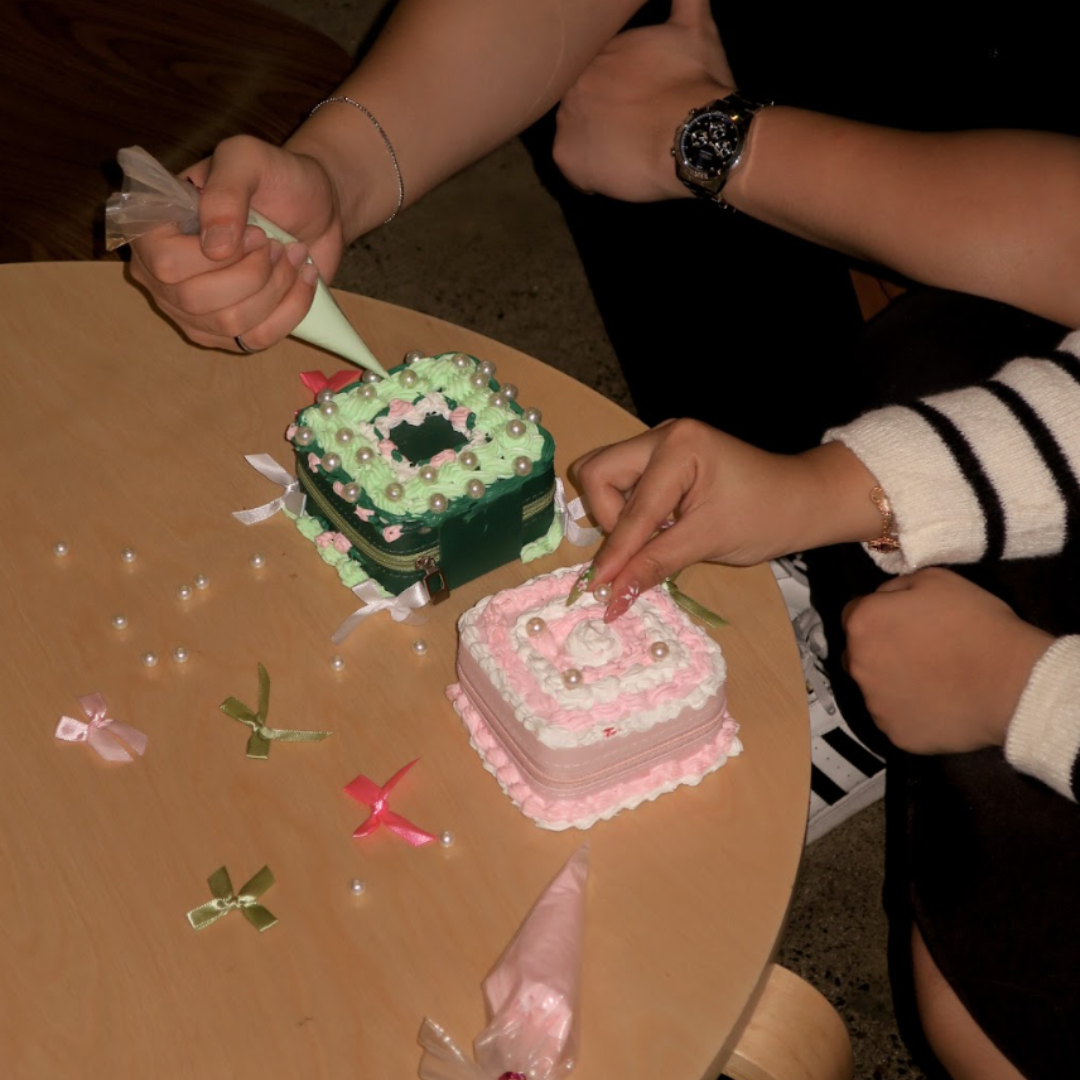 Decoden Fake Cake Decorating Workshop at Odd Cafe