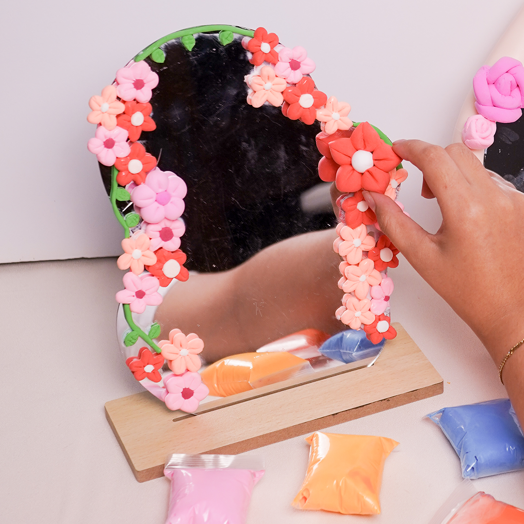 AirDry Clay Mirror Decorating Vecina Market | August 23 | 2-5PM