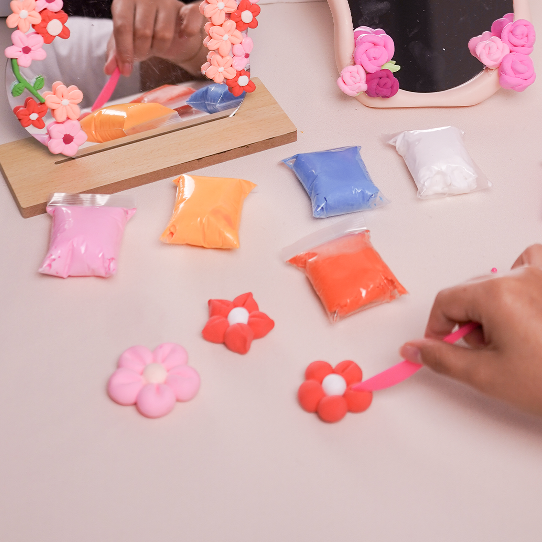 AirDry Clay Mirror Decorating Vecina Market | August 23 | 2-5PM