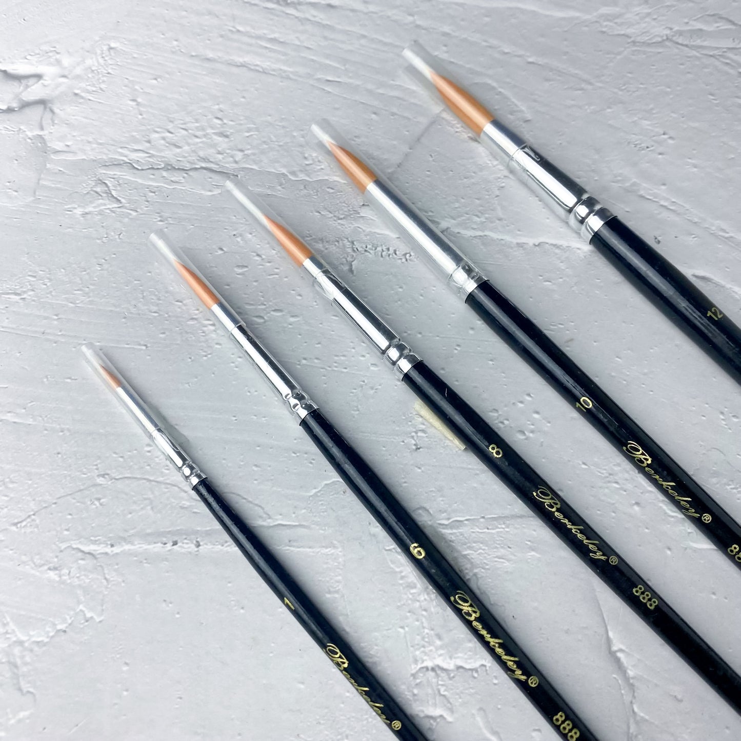 Berkeley Round Brush 888 (BRUSH FOR PAINTING)