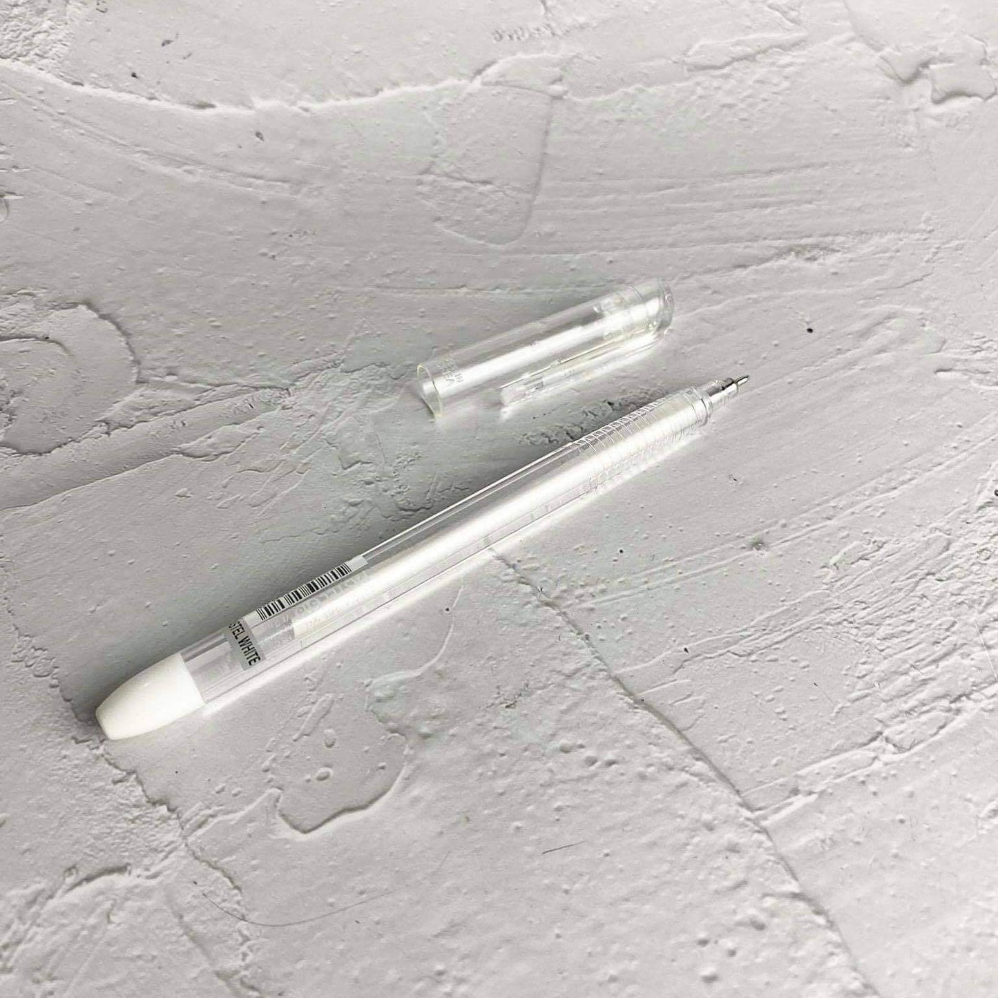Dong-A Pastel White Pen 0.7